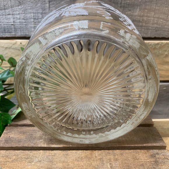 Vintage Bartlett Collins Frosted Grape Glass Ice Bucket/Bowl - Picture 7 of 7